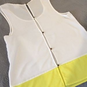 Sleeveless blouse